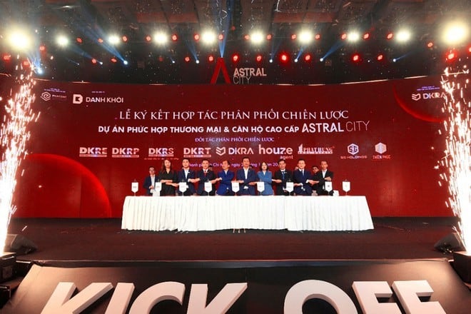 quy tu hon 3 500 chuyen gia ban hang voi le kick off du an astral city 2 - Quy tụ hơn 3.500 chuyên gia bán hàng với lễ kick off dự án Astral city